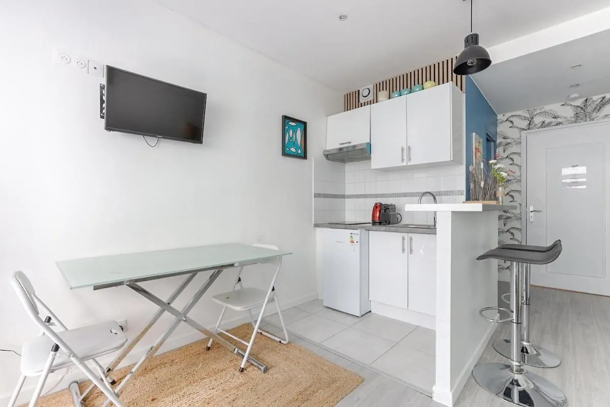 Appartement De Charme Gambetta II París