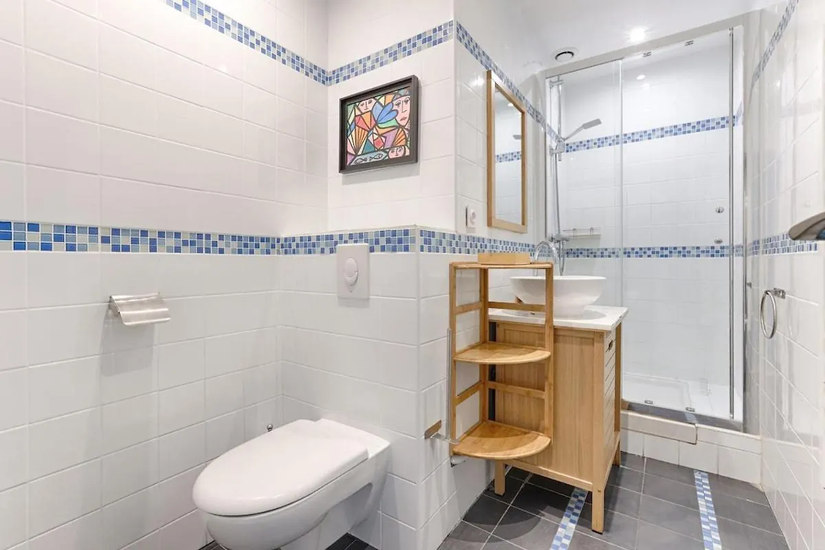 Appartement De Charme Gambetta II Paris 0*,  France